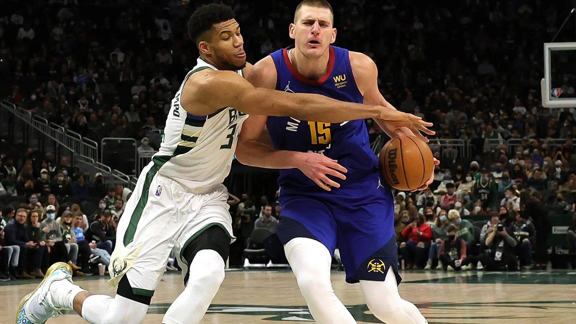 包含字母哥连续十五场比赛得分超过领先优势明显,皇家马德里不断突破!全场沸腾不已的词条 包含字母哥连续十五场比赛得分超过领先优势明显,皇家马德里不断突破!全场沸腾不已的词条