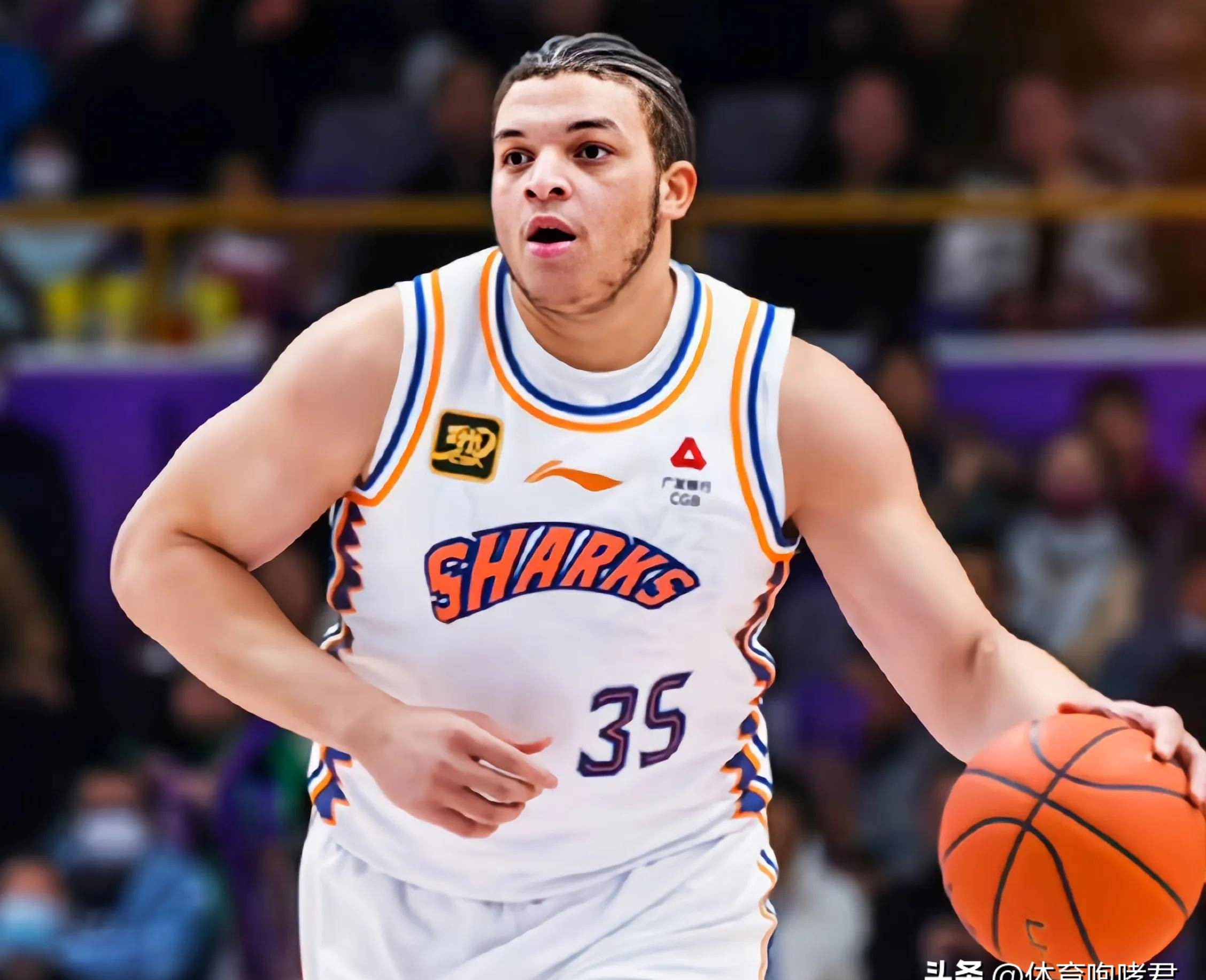 夏洛特黄蜂迎CBA季后赛关键赛,转会期遗憾出局,气氛紧张,控场能力成焦点的简单介绍 夏洛特黄蜂迎CBA季后赛关键赛,转会期遗憾出局,气氛紧张,控场能力成焦点的简单介绍