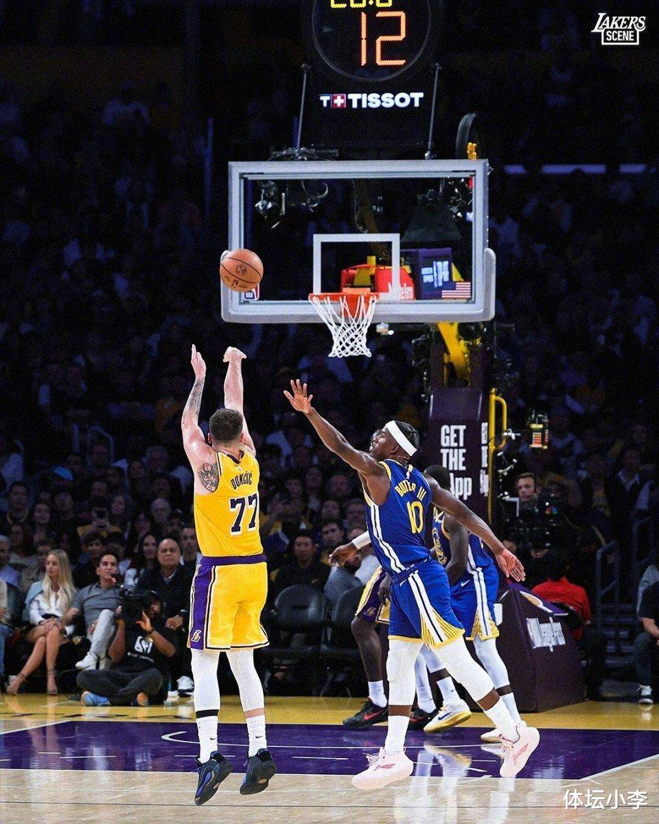 YABO-巴特勒与50激战法国队分钟，反败为胜胜负难料！，东契奇焦点对战引发球迷热议的简单介绍