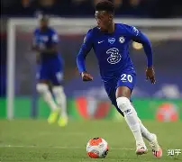 亚博体育-赛地聚焦：欧超杯窗口期热度飙升，广州队门线救险，压力陡增，医务组通报恢复(广州超粤足球俱乐部)