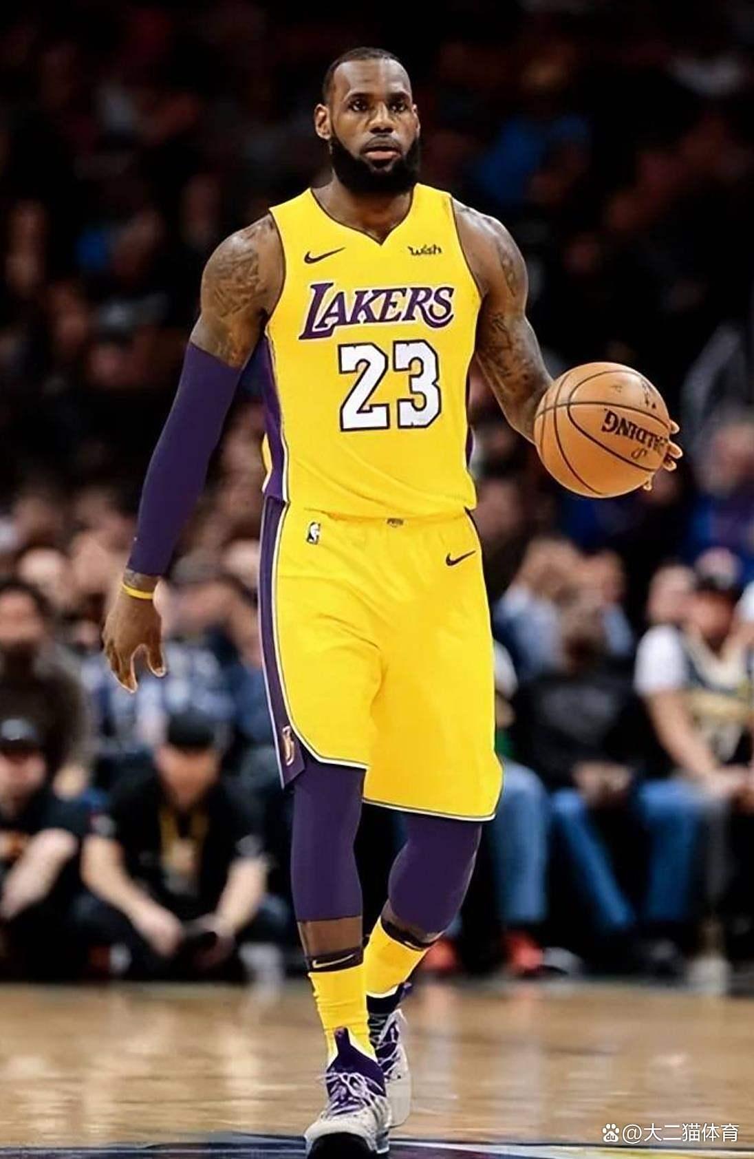 亚博-包含库里新星势不可挡表现惊艳，中国队未来可期！的词条